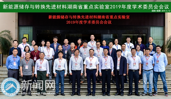 adc124816c1a4820840d2116396326a1.jpg