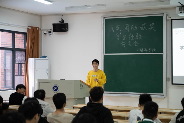 40cb7add81804510a50485afa000d8af.png 大图2.png